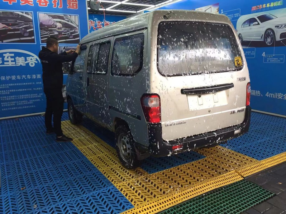 二手五菱之光多长时间保养一次,五菱之光小卡保养一般多少钱