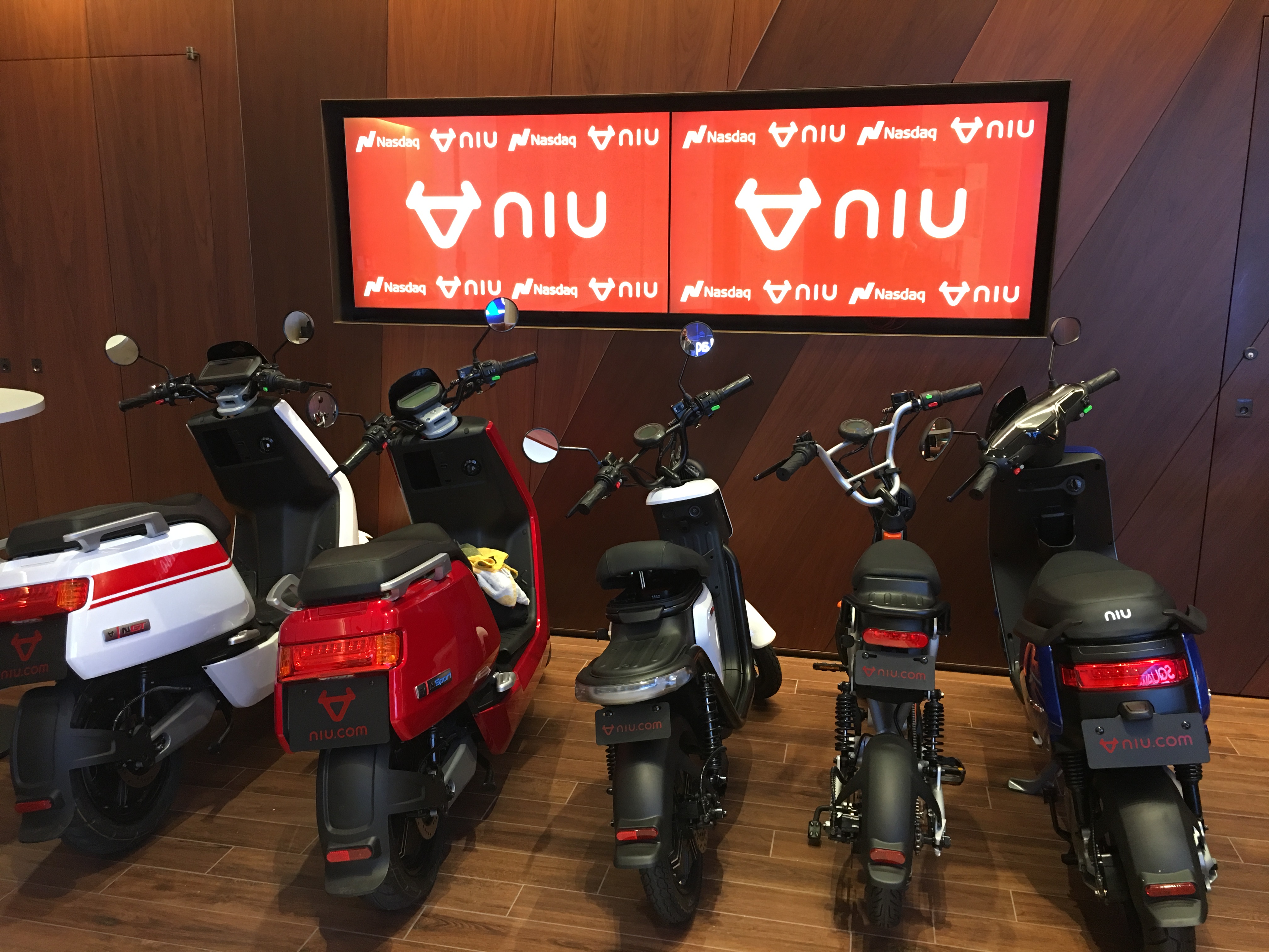 李彦小牛电动,小牛电动李彦更聚焦高端市场