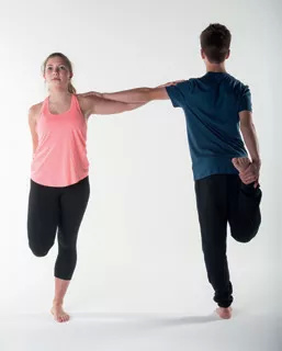 运动后拉伸放松有用吗,运动后拉伸锻炼柔韧性