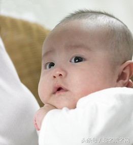 雷姓女孩新颖有涵养的名字,古诗词中男孩新颖有涵养的名字