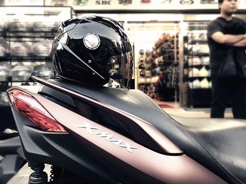 摩托车shoei头盔测评,摩雷士碳纤维头盔评测