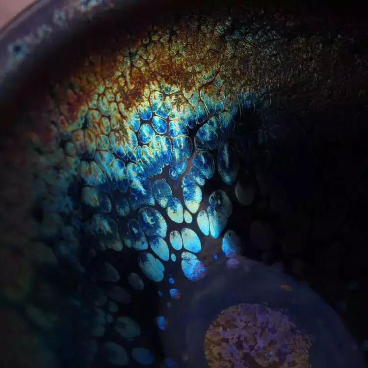 建盏养了一年不出彩怎么办,建盏摔得坏吗