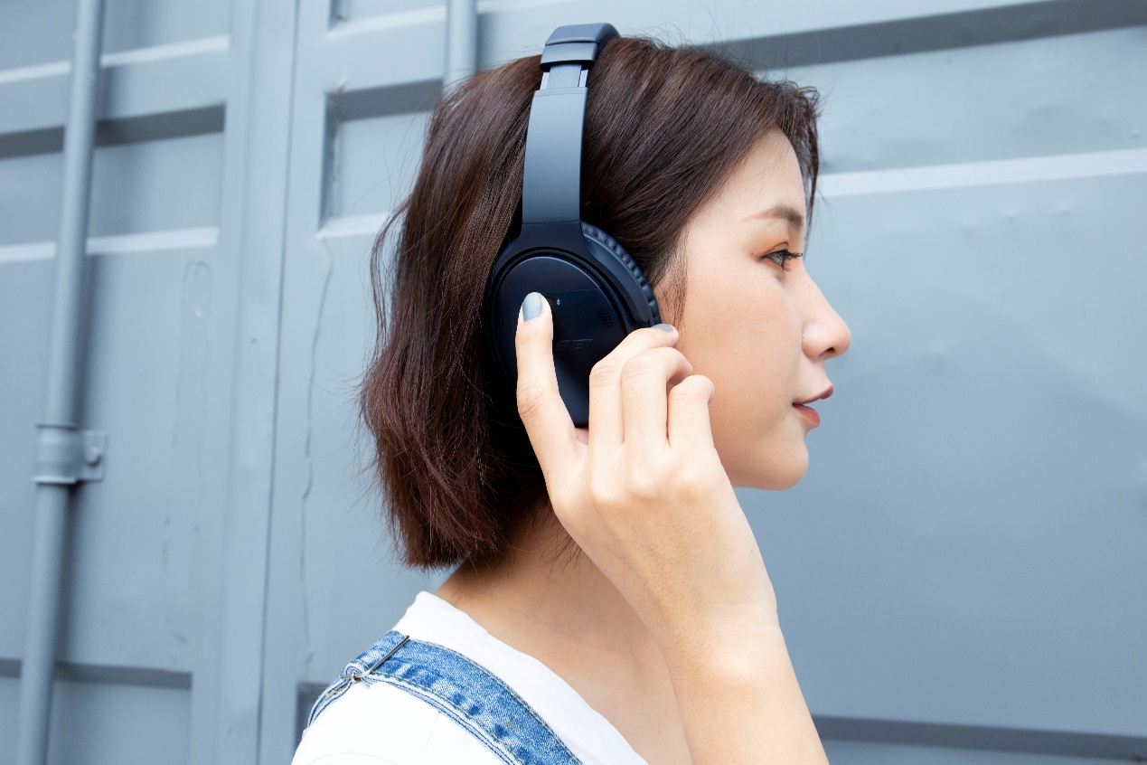 boseqc35二代蓝色限定版,boseqc35二代限量