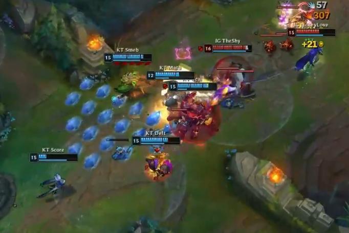 jackeylove霞闪现四杀各解说反应,jackeylove霞向前闪现队内语音