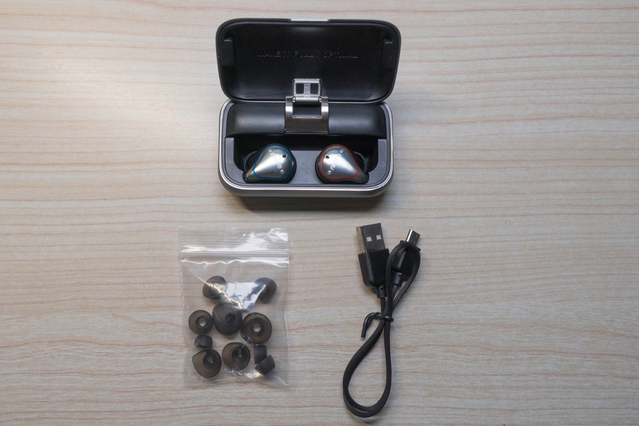 待机王插卡运动蓝牙耳机,mifoo5双耳无线蓝牙耳机