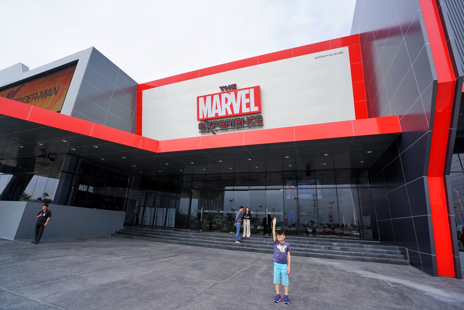 泰国漫威体验基地,游玩泰国漫威基地的攻略视频