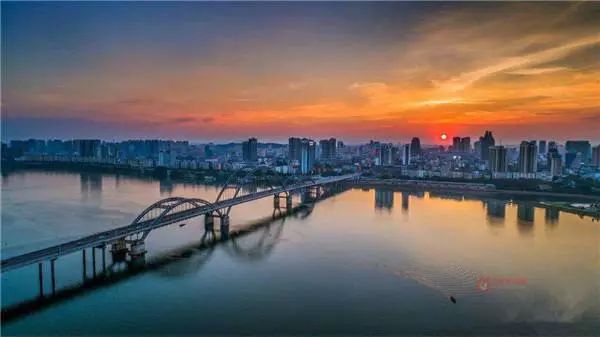 物价太高、工资太少，活得这么辛苦，你为什么还留在吉安？