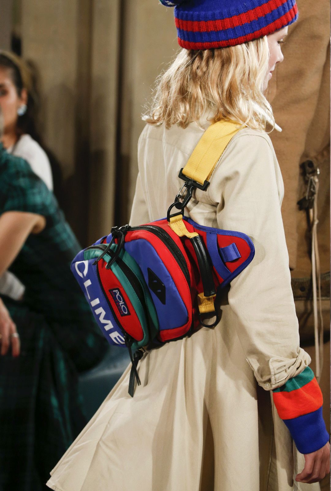 盘点那些女明星的服装,盘点女明星的那些奇葩的衣服