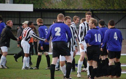 足球史上至十大记录！一门将打进131球！