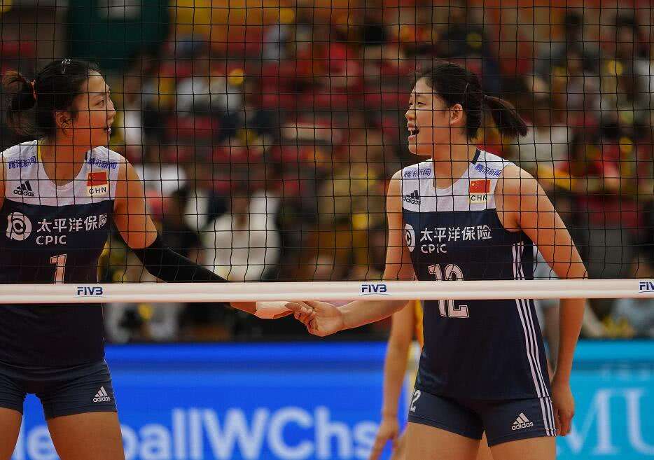 费内巴切邀约李盈莹,李盈莹加入费内巴切的签约费