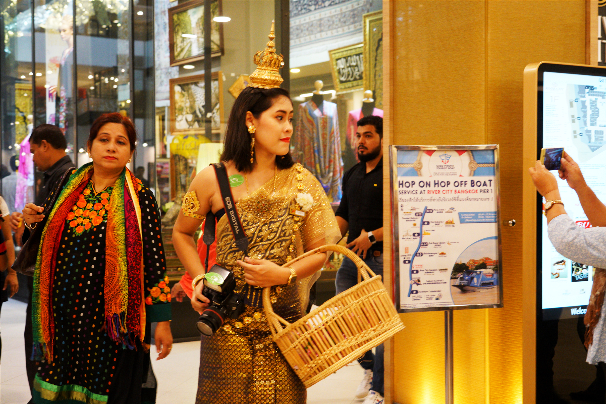 慢行曼谷，和宝贝一起圆一个少年英雄梦