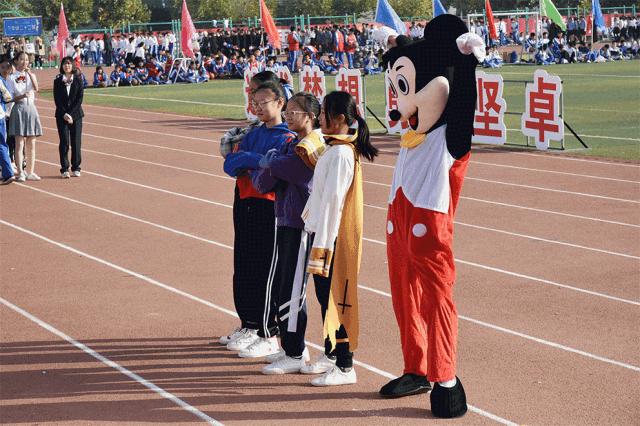 渭南桃园小学运动会开幕式,渭南小学生运动会开幕式