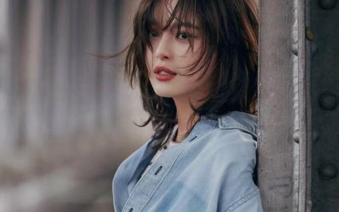 花儿与少年辛芷蕾的发型教程,辛芷蕾发型火了一秒变高级脸