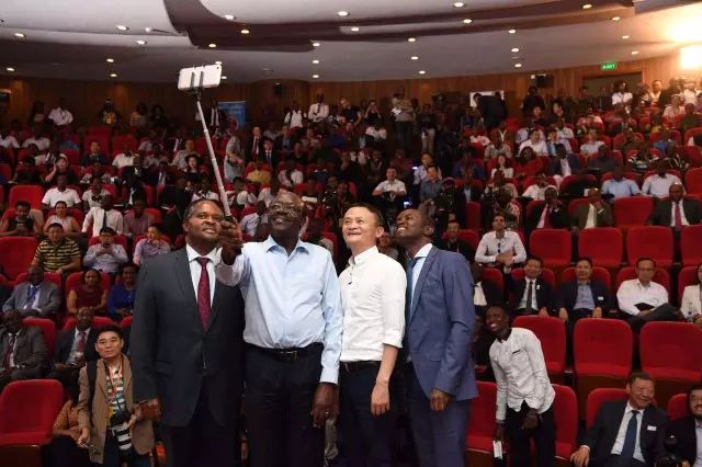 阿里巴巴和亚马逊的现状,亚马逊与阿里巴巴之间的决战