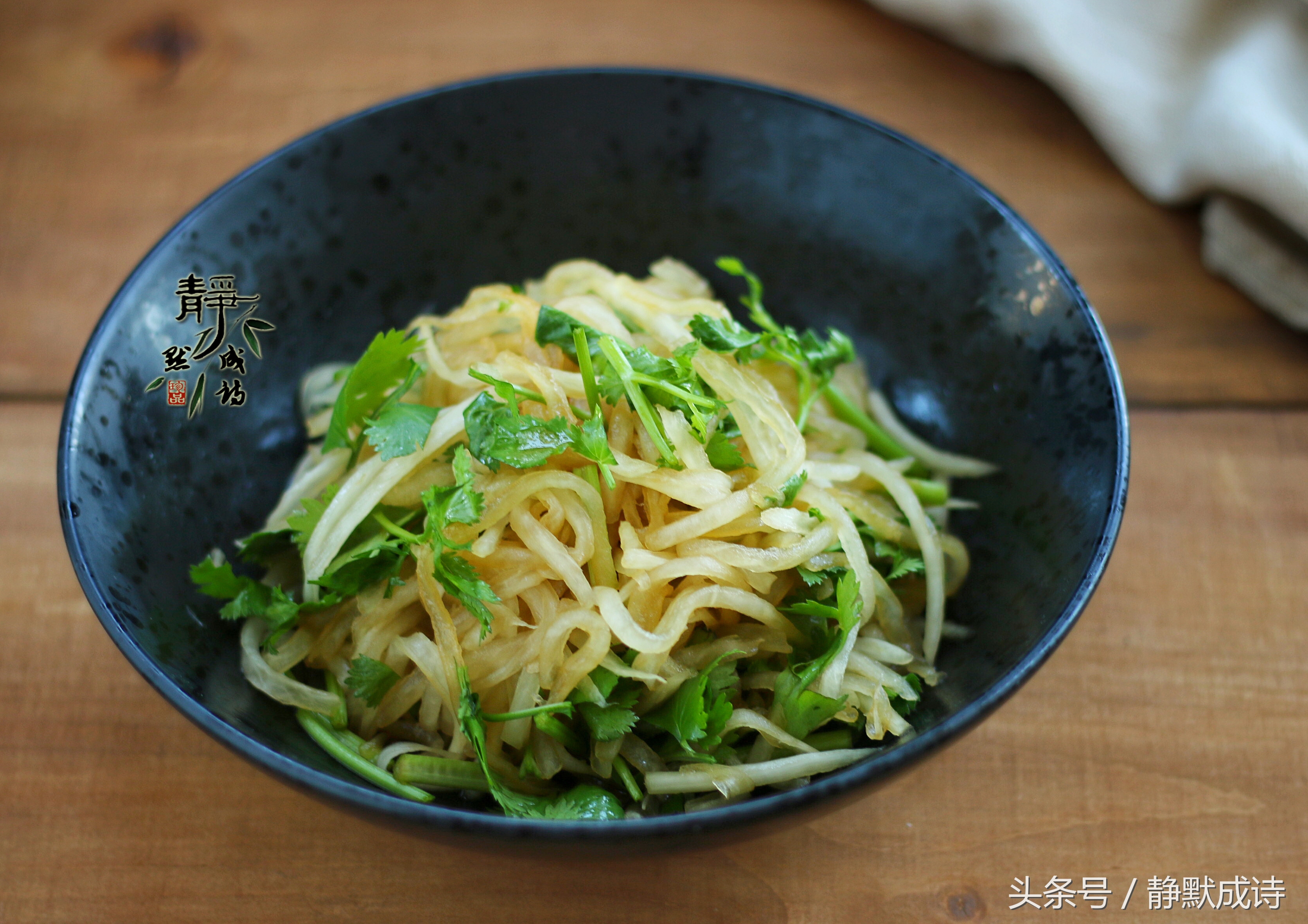 凉拌白萝卜最好吃的做法,白萝卜凉拌最简单的做法窍门