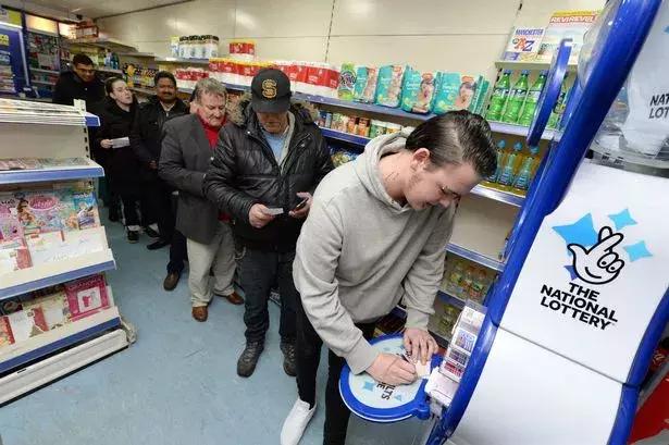 美国最大彩票中奖者119亿到手多少,20亿美元大奖彩票