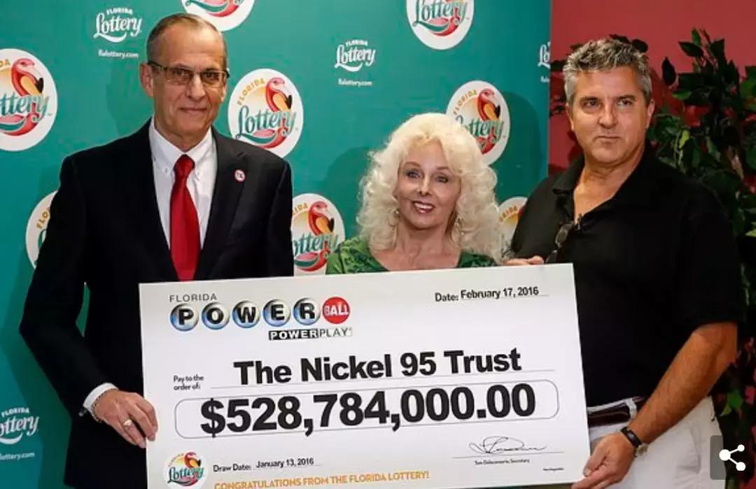 美国最大彩票中奖者119亿到手多少,20亿美元大奖彩票