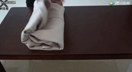 大衣脏了不用洗一条毛巾轻松搞定,大衣脏了一块怎么简易洗