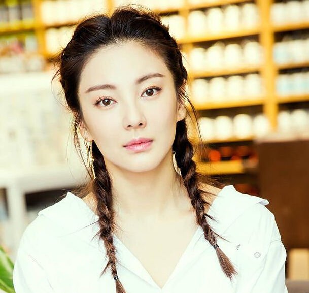 为什么香港女明星都嫁给普通人,为什么女星都嫁给富豪