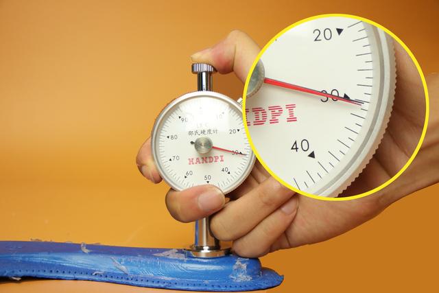 阿迪达斯superstar贝壳脚感,阿迪达斯经典贝壳头小白鞋