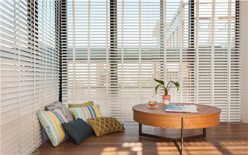 百叶窗怎么拉上去百叶窗帘的选购方法，小诀窍解锁新技能！