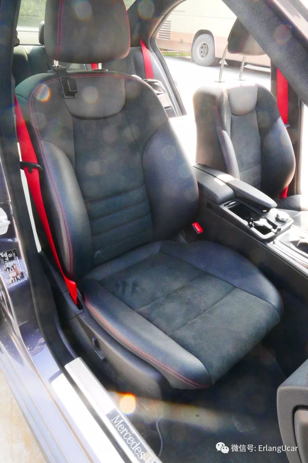 w204奔驰c300coupe,奔驰w204c200旅行版