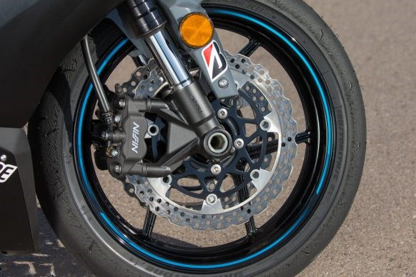 川崎ninjazx-6r,2019款川崎ZX-6R