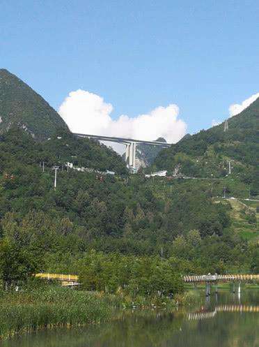 清泉石上流水,清泉石上流生生不息