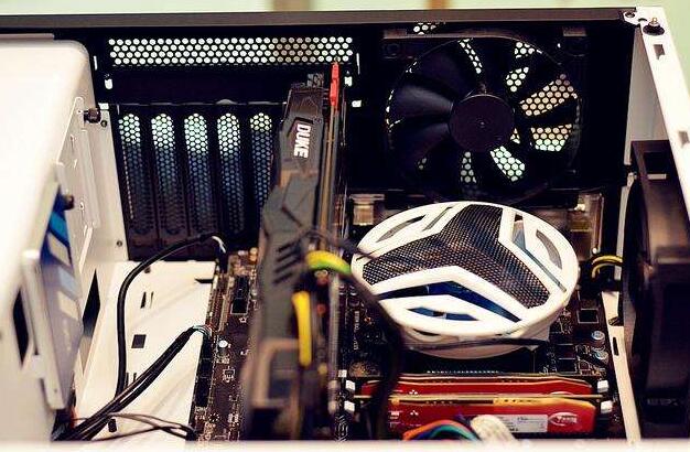 DIY电脑比京东便宜吗,diy电脑比一体机贵吗