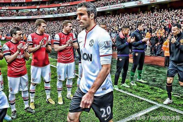 范佩西阿森纳英超红牌,范佩西告别英超发文