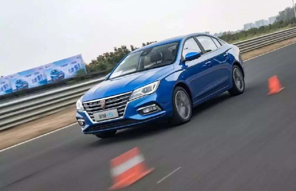 最新款荣威i5车主真实的感受,荣威老550