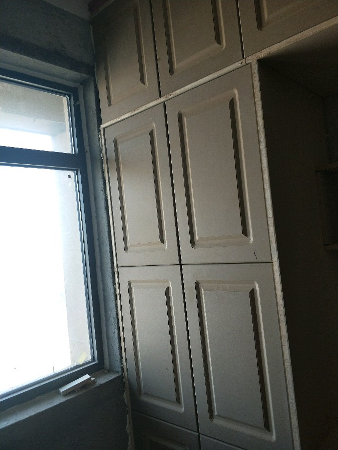 木工打柜子工资多少钱,全屋橱柜木工打要多少钱