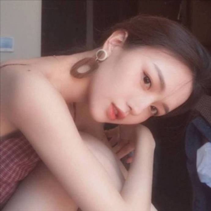 女人品位很高的头像好看唯美意境,女生专用的精致头像意境