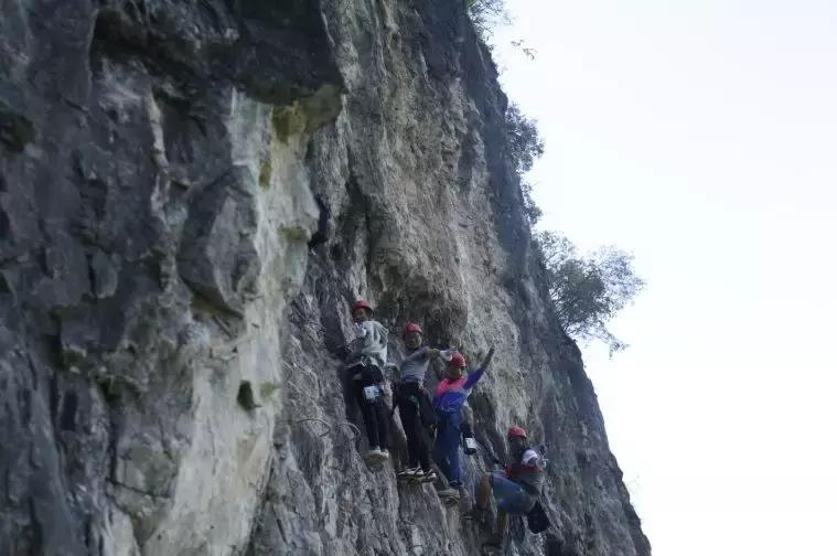 宜昌百家文化生活空间正在推选丨长阳卓尔文旅：你想要的诗与远方