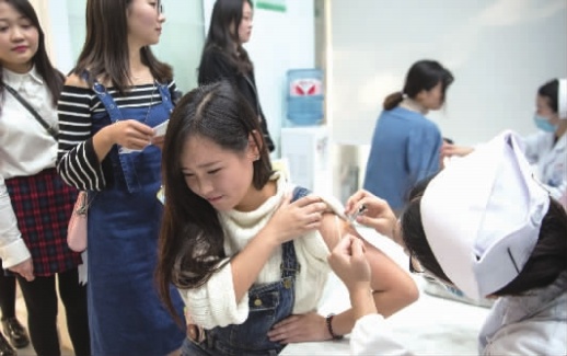 16岁女生接种九价HPV疫苗湖南首针