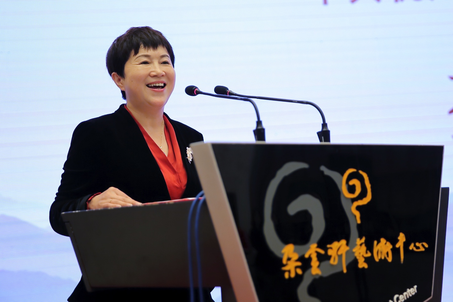 瀵硅瘽澶у笀浣滃搧,瀵硅瘽澶у笀