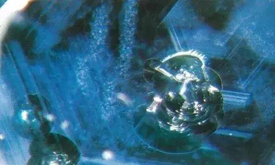不同产地蓝宝石的“指纹”:包裹体的特征你知道吗?