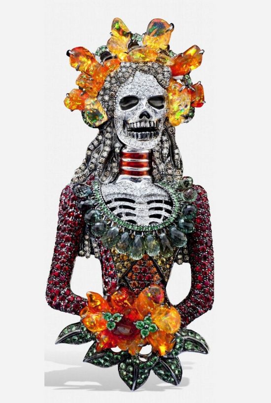 暗黑风格珠宝首饰,充满魔幻风格的珠宝首饰