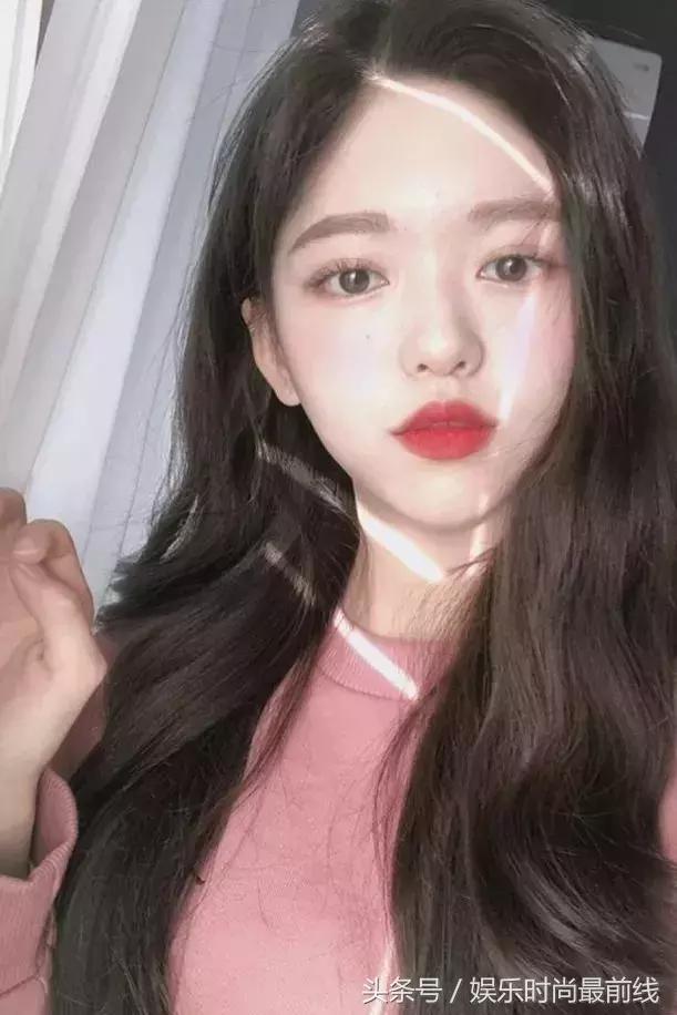 今年最流行的黄皮显白的染发颜色,黄皮显白发色hellobubble