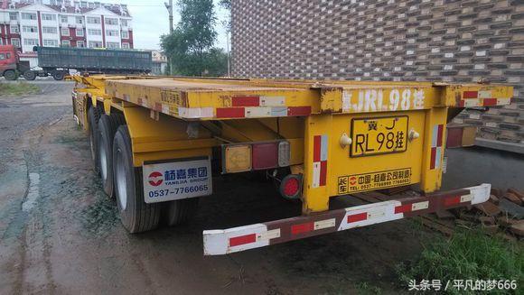 公交车牌为什么是黄绿两种颜色,各种车牌的颜色代表什么