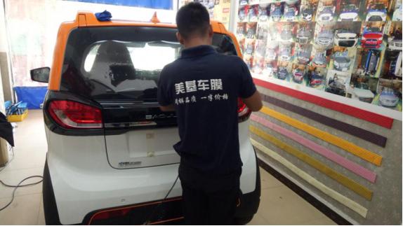 劣质的车膜有什么危害,劣质车膜和好膜对比