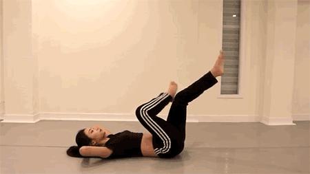 马甲线的五个黄金动作,结实腹肌塑造人鱼线马甲线动作