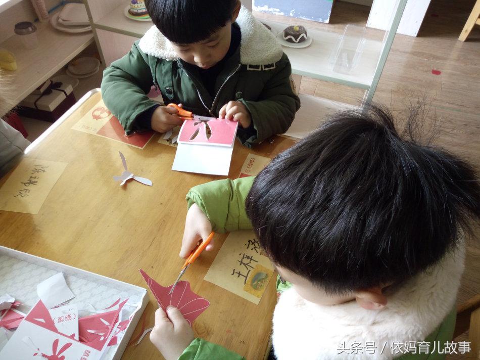 如何锻炼手指灵活性,锻炼宝贝手指灵活性