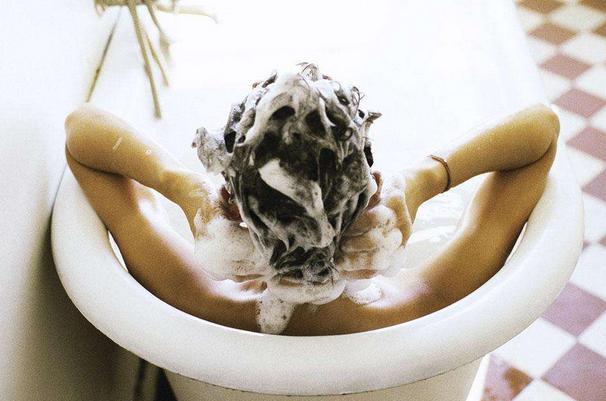 轻微m型脱发如何选择发型,头发脱发断发怎么拯救发量