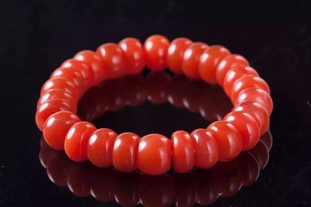 十大伪珠宝,三大品牌假黄金