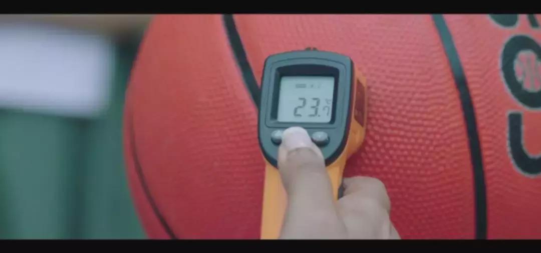 嗝嗝老师的影片鉴赏技巧分析,嗝嗝老师电影观后感