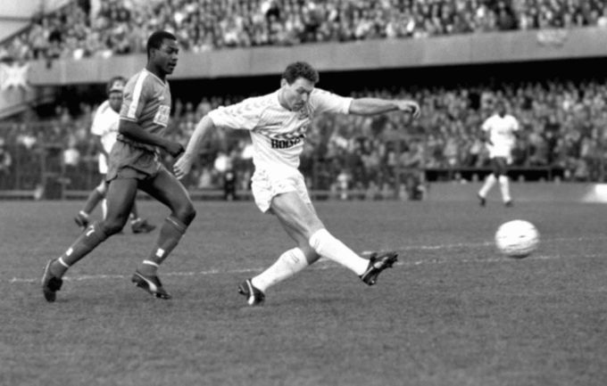 职业足球运动员交流,足球转型最成功的球员