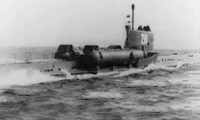 摩尔曼斯克在俄罗斯,摩尔曼斯克冰海