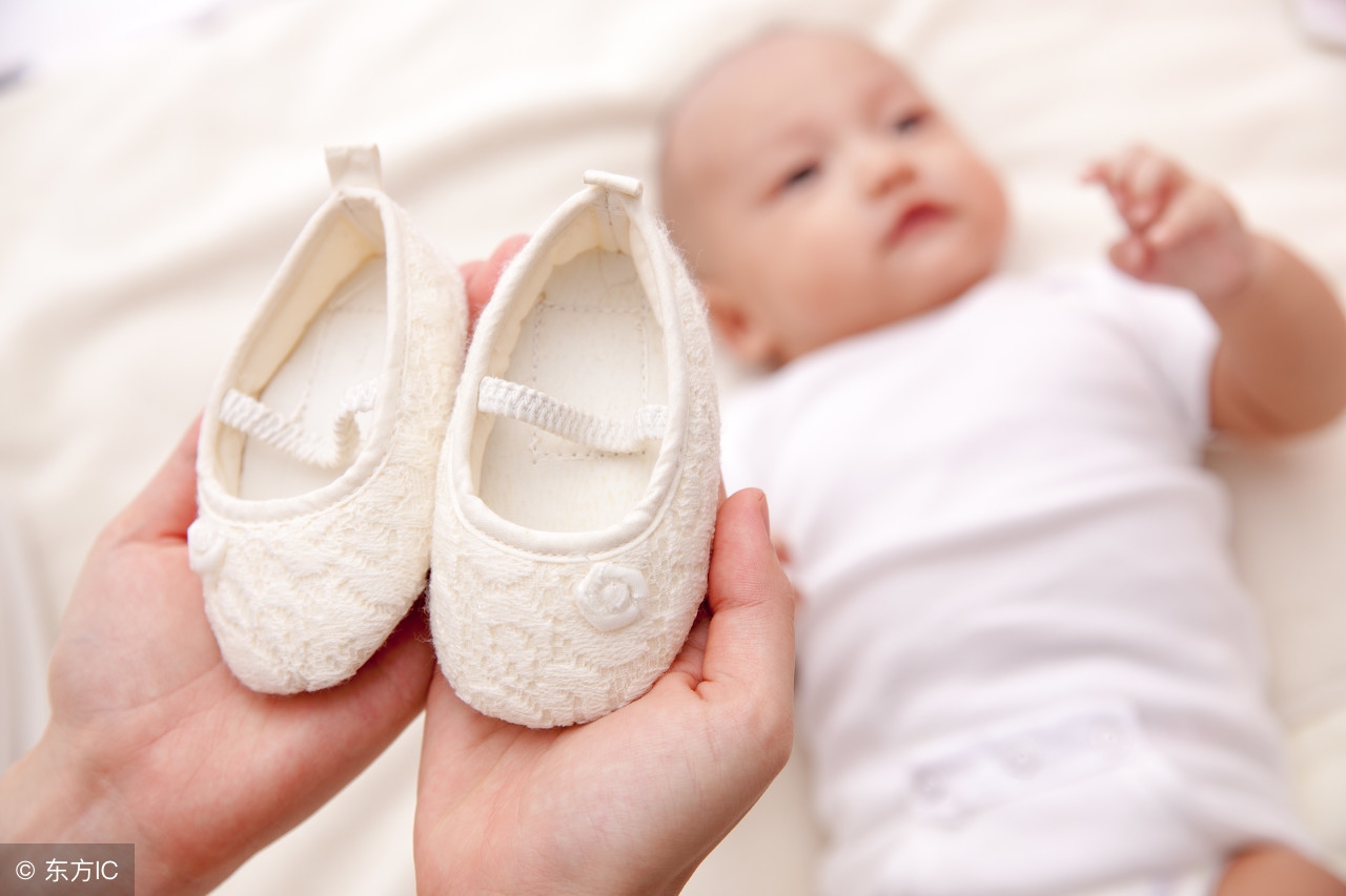 别再给孩子穿这三类鞋,什么鞋适合孩子日常穿