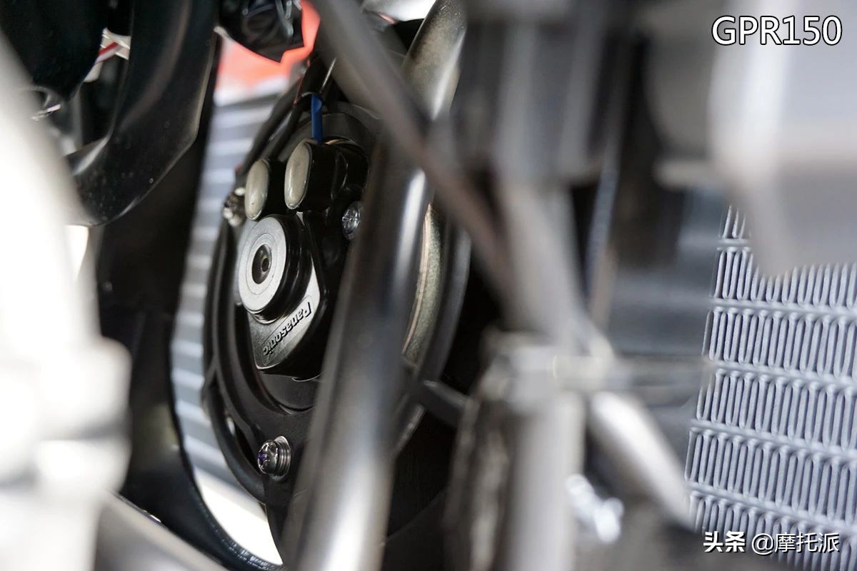 豁车有理，拆车无罪：GPR150灵魂对决250SR